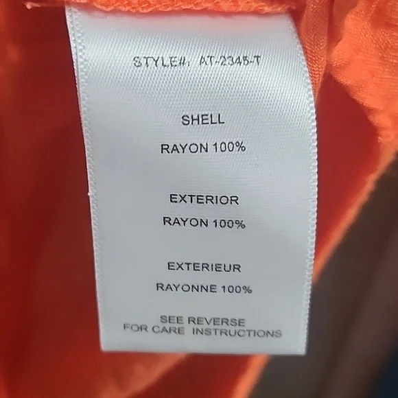 ARYN K sleeveless blouse 👚 - Picture 10 of 10